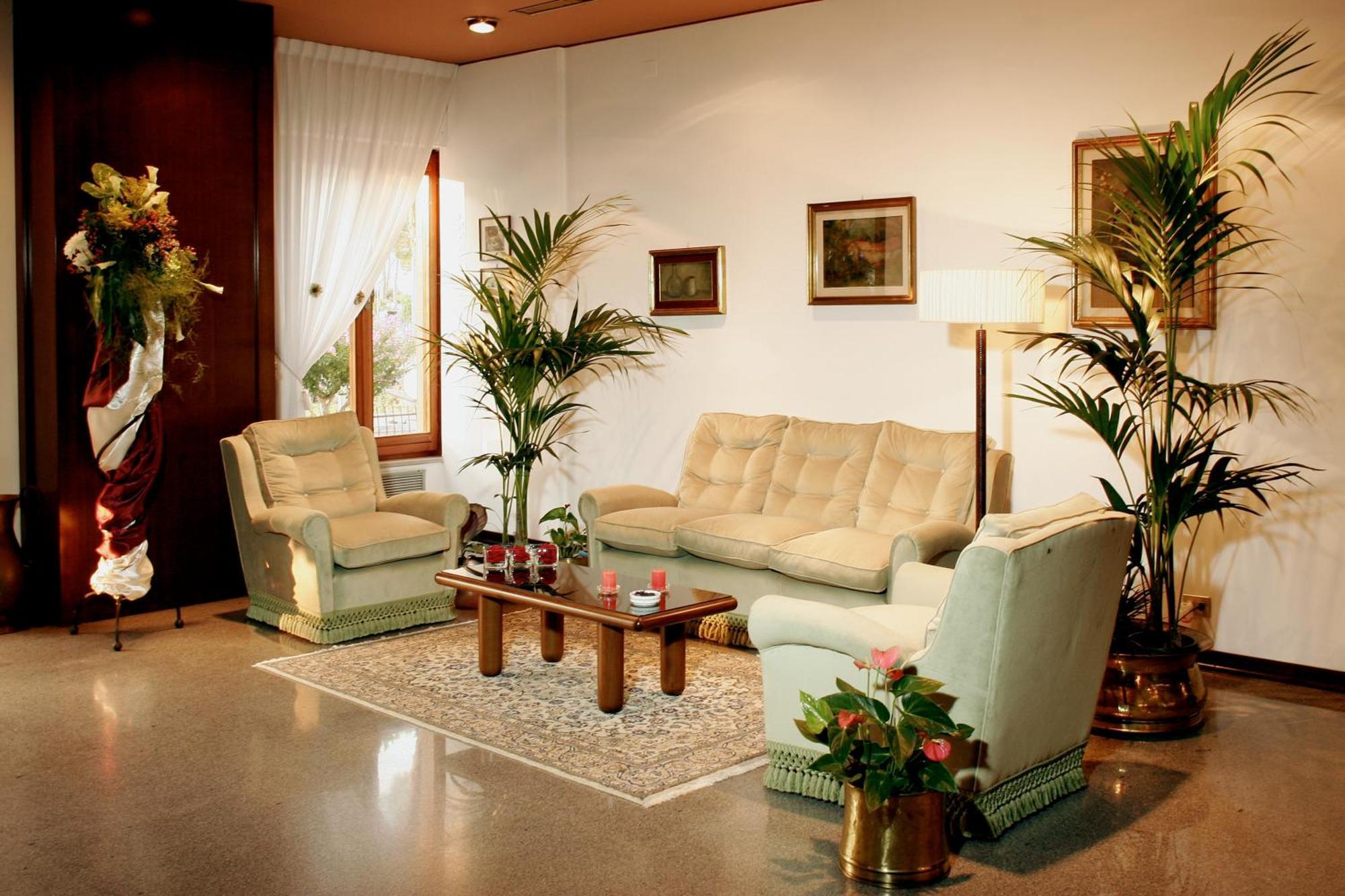 Hotel Astoria Пинето Экстерьер фото
