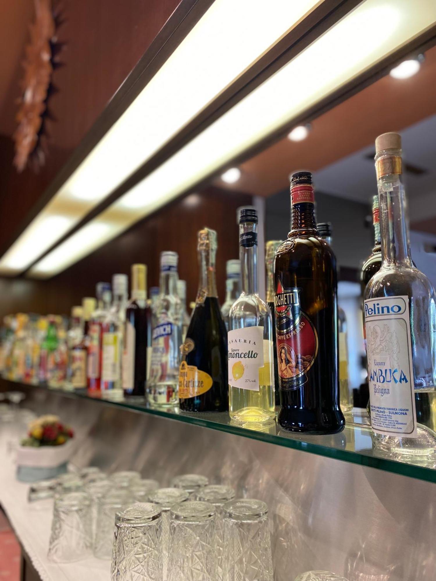 Hotel Astoria Пинето Экстерьер фото